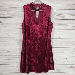 Paper Doll Women's Maroon Velvet V-Cut Out Collar Neck Sleeveless Dress 3X